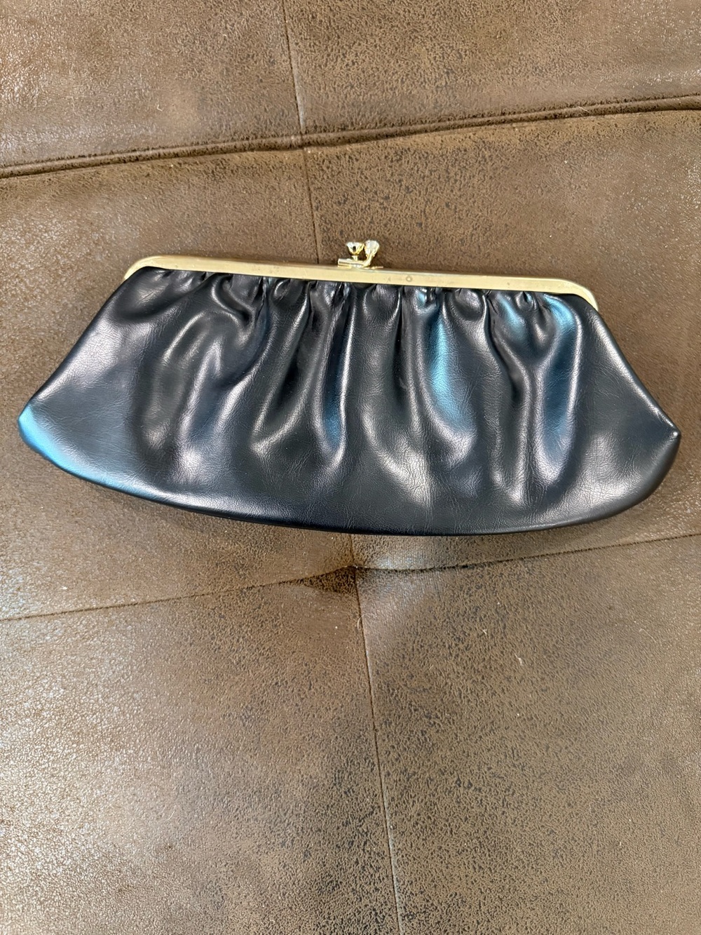 Vintage Classic Black Ruched Frame Clutch